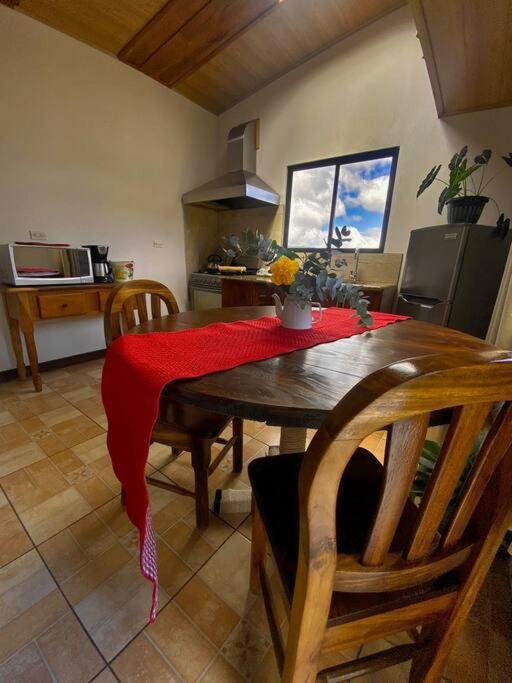 Peace Garden Apartment Monteverde Ngoại thất bức ảnh